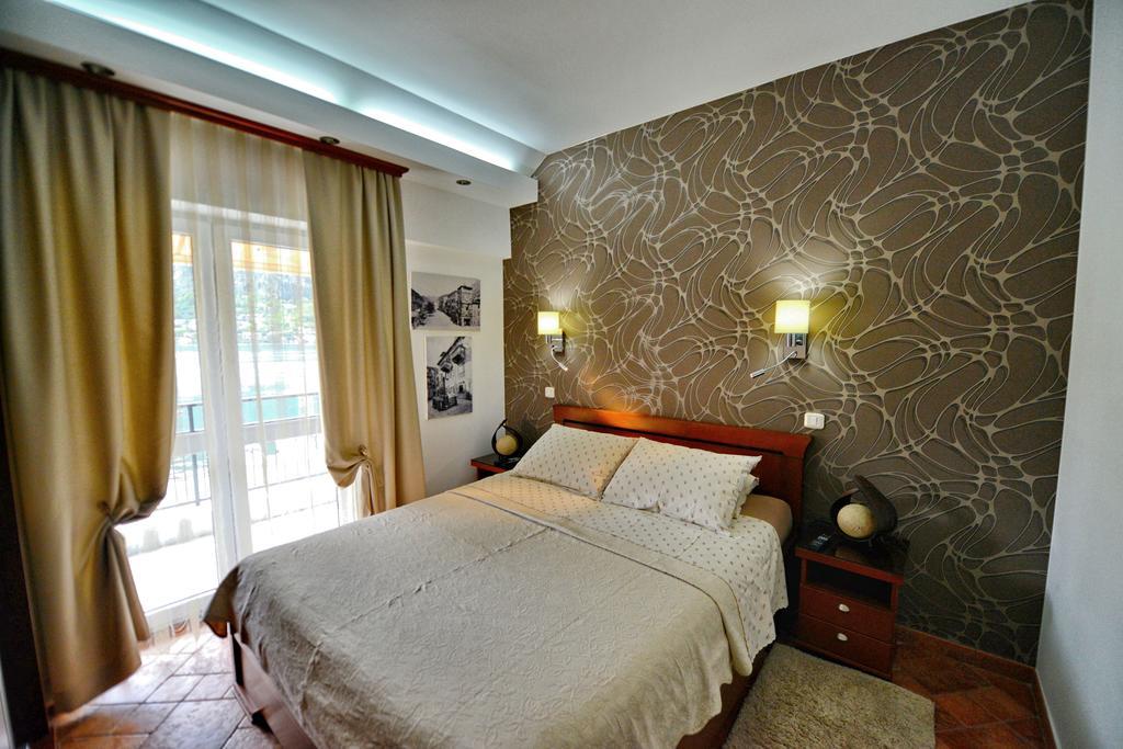 Bmb Apartments Kotor Eksteriør billede