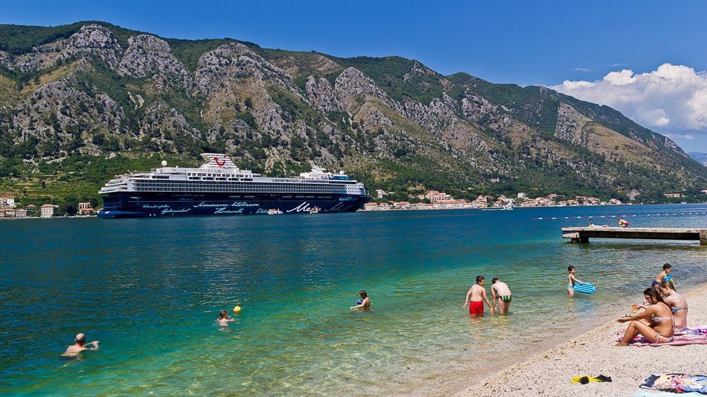 Bmb Apartments Kotor Eksteriør billede