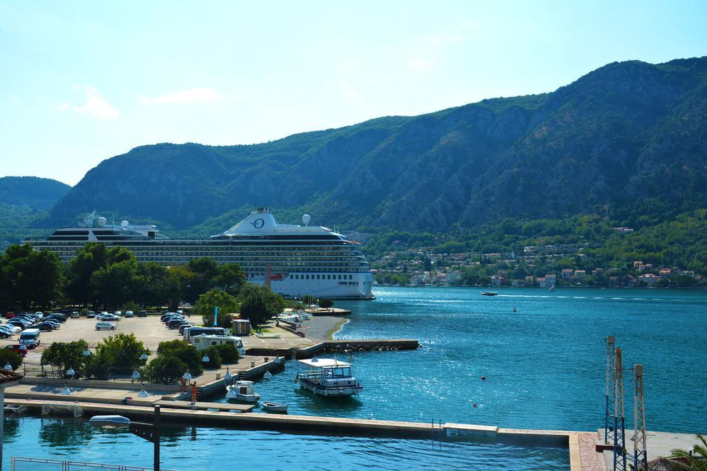 Bmb Apartments Kotor Eksteriør billede